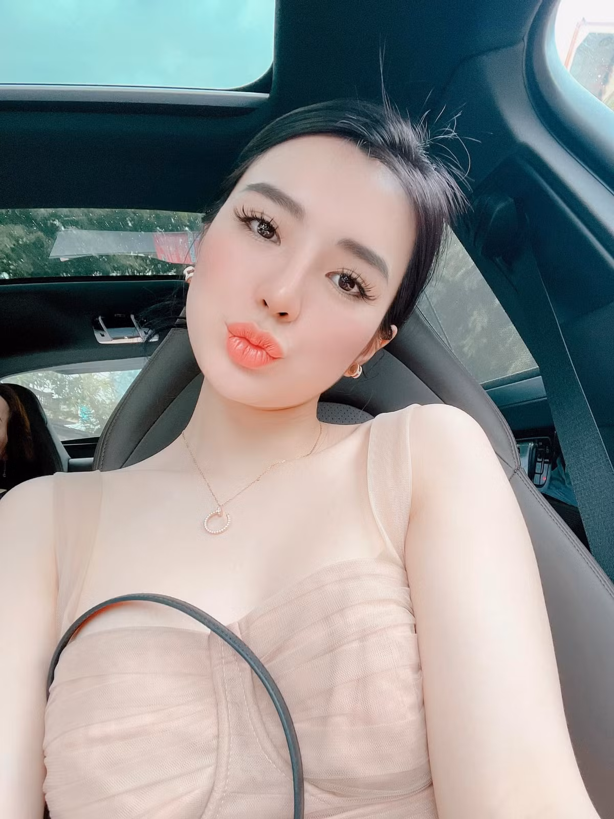 Bẵng đi một thời gian dài im ắng trên MXH, cuộc sống của Thùy Dương hiện tại khiến không ít chị em ngưỡng mộ.