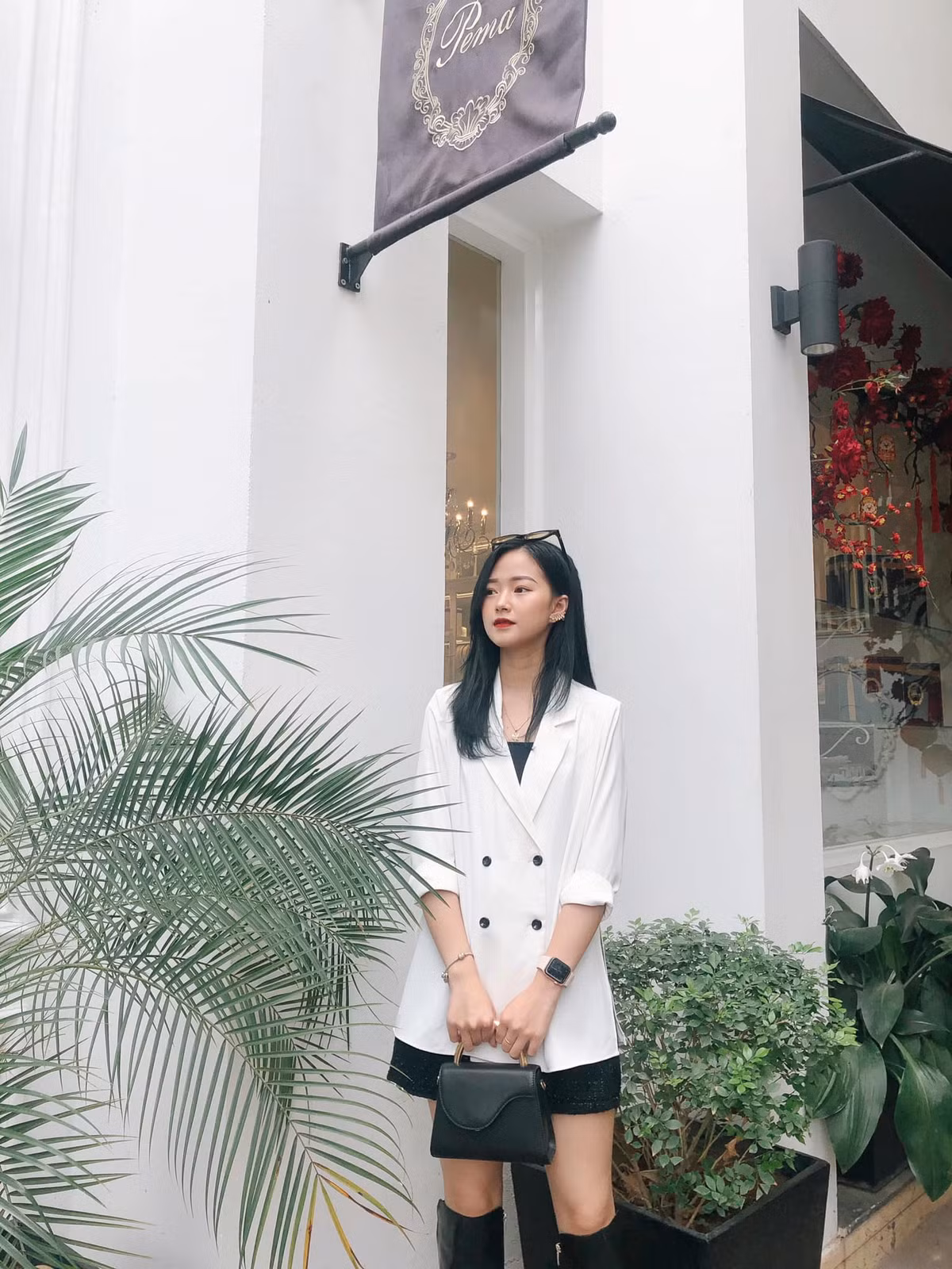 Những năm học tại Học viện Tài chính, hot girl 9x đã tham gia rất nhiều hoạt động trong và ngoài trường, ngoài ra Khánh Vân còn giữ được thành tích học tập giỏi, xuất sắc.