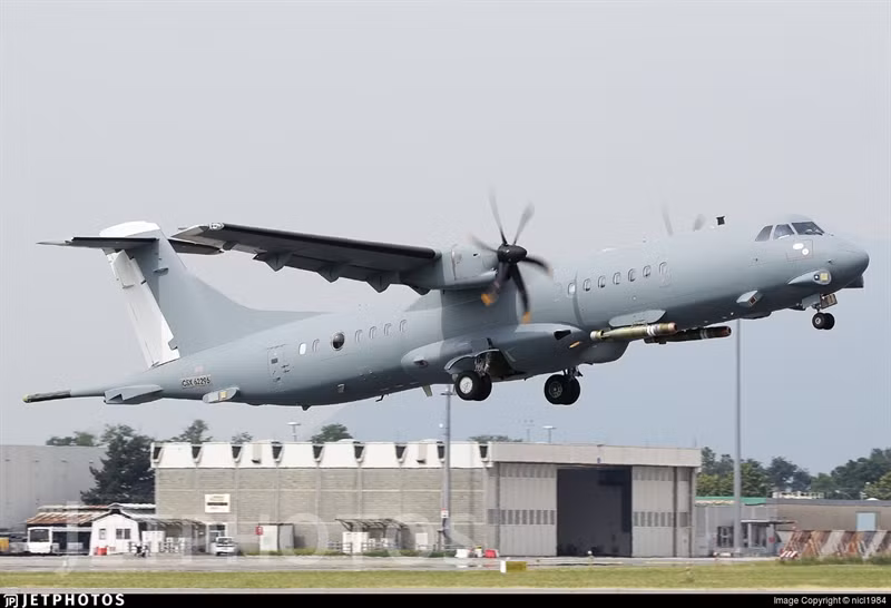 Hiện Hải quân Thổ Nhĩ Kỳ đã bắt đầu trang bị ngư lôi Mk-54 cho phi đội máy bay ATR-72 ASW. Ngư lôi Mk-54 có chiều dài 2,88m, đường kính đạn 324mm; trọng lượng 292kg, tốc độ 43 hải lý/h; tầm bay 15km; cự li tự động tìm kiếm mục tiêu âm thanh là gần 1km và có thể tấn công mọi tàu ngầm hoạt động ở độ sâu tới trên 400m.