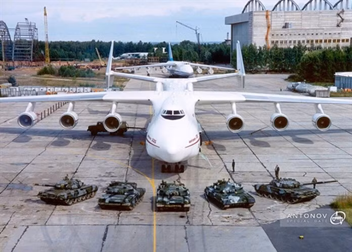 Đến ngày 27/3/2020, chuyến bay đầu tiên của An-225 sau khi hiện đại hóa đã được thực hiện, kéo dài 2 giờ.
