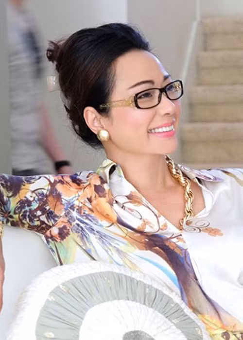 “Vì bố mẹ ở xa nên chuyện duy nhất mình có thể trả hiếu cho bố mẹ là phải làm sao giữ được sức khỏe tốt nhất. Như vậy bố mẹ mới có thể yên tâm. Từ nhỏ, Khánh đã suy nghĩ phải làm sao để mình khỏe mạnh nhất”,