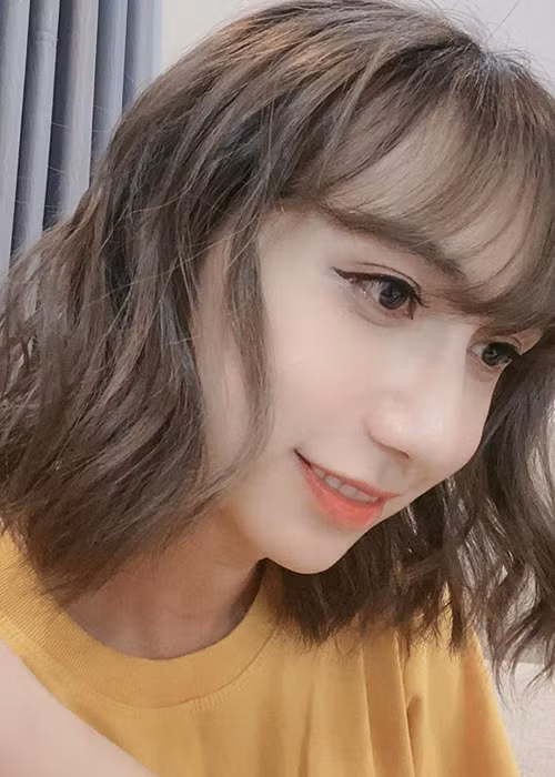 Giọng ca "Tạm biệt nhé" cho biết, trong thời gian tới, cô sẽ tiết lộ thêm nhiều kế hoạch hoàn thiện bản thân.