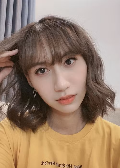 Khán giả, đồng nghiệp dành tặng những lời khen ngợi Lynk Lee ngày càng nữ tính từ ngoại hình lẫn cách ứng xử.