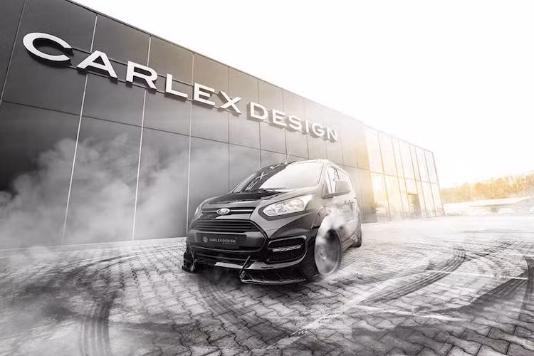 Theo Carlex, trước mắt hãng sẽ chỉ bán gói độ dành cho Ford Transit Connect ở thị trường châu Âu.