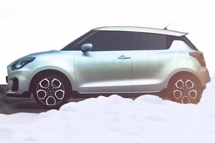 Theo ông Dale Wyatt - Giám đốc marketing của Suzuki Anh Quốc, Swift sẽ được bán song song với chiếc Baleno có kích thước tương đương. Tuy nhiên so với Baleno, Swift sẽ "ấn tượng và đầy cảm xúc hơn", hướng tới các khách hàng trẻ trung, năng động. Trọng lượng nhẹ và cảm giác lái hứng khởi sẽ là những yếu tố Suzuki tập trung trên thế hệ Swift mới.