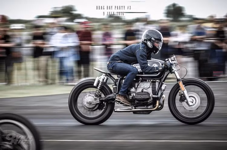 Tới lần thứ 3 tổ chức, Drag Day Party cũng ghi nhận số lượng xe thuộc các hãng ngoài Harley-Davidson lớn hơn hẳn các lần trước, từ những chiếc BMW cổ dùng động cơ Boxer...