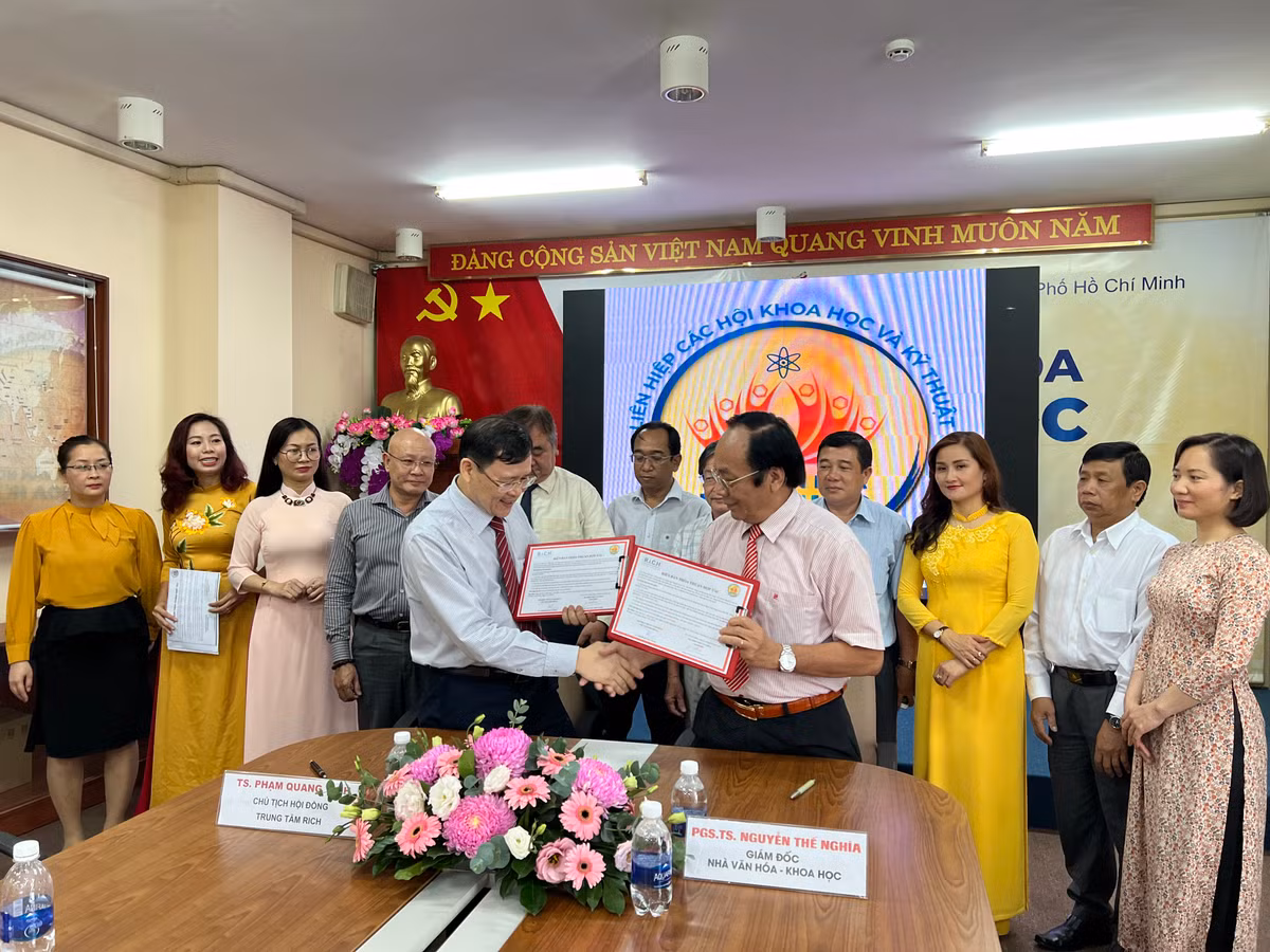 Day manh xay dung khong gian van hoa Ho Chi Minh ben vung-Hinh-2
