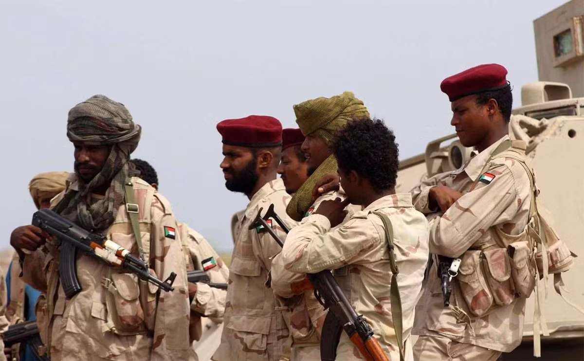 Nhưng ở đây cũng cần nói đến thực tế rằng binh lính Sudan chiến đấu tại Yemen không hề được trang bị tốt như "đội quân nhà giàu" Saudi Arabia, nếu so sánh với Houthi thì họ chẳng hề trội hơn.
