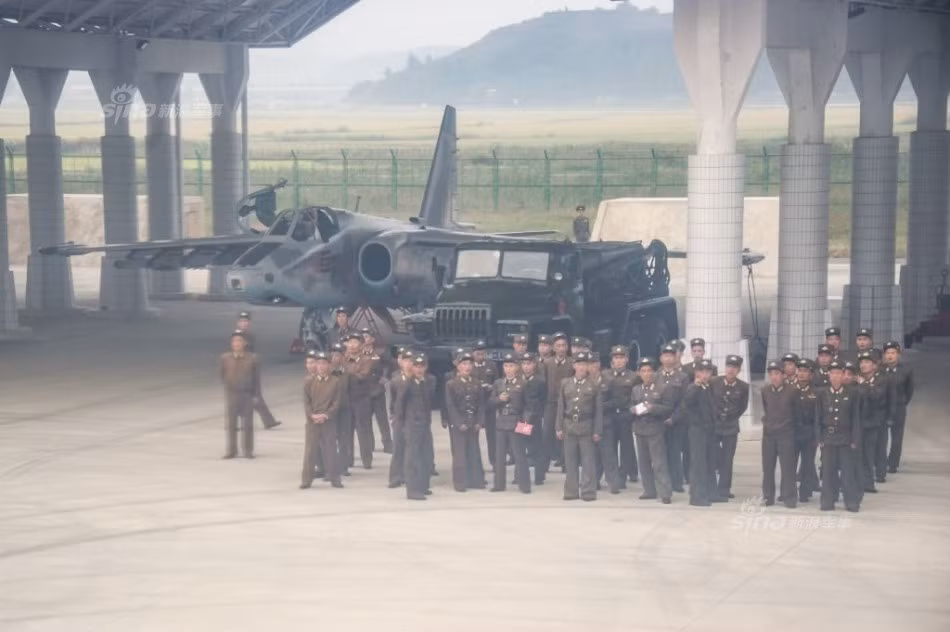 Với khả năng tấn công tầm thấp hiệu quả, Su-25K được coi là mối đe dọa lớn với lực lượng xe tăng – xe thiết giáp của Quân đội Hàn Quốc.
