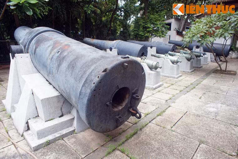 Nhìn chung, các mẫu súng được trưng bày cho thấy sự chênh lệch rất lớn về kỹ thuật đúc súng thần công của người Việt và người Pháp.