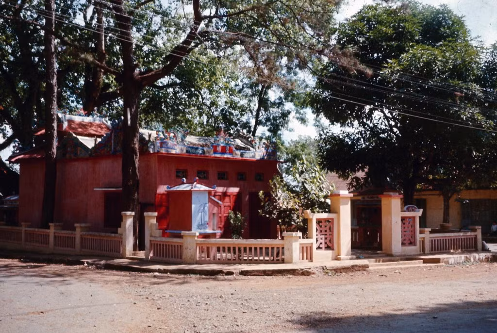 Một ngôi chùa nhỏ ở Pleiku.