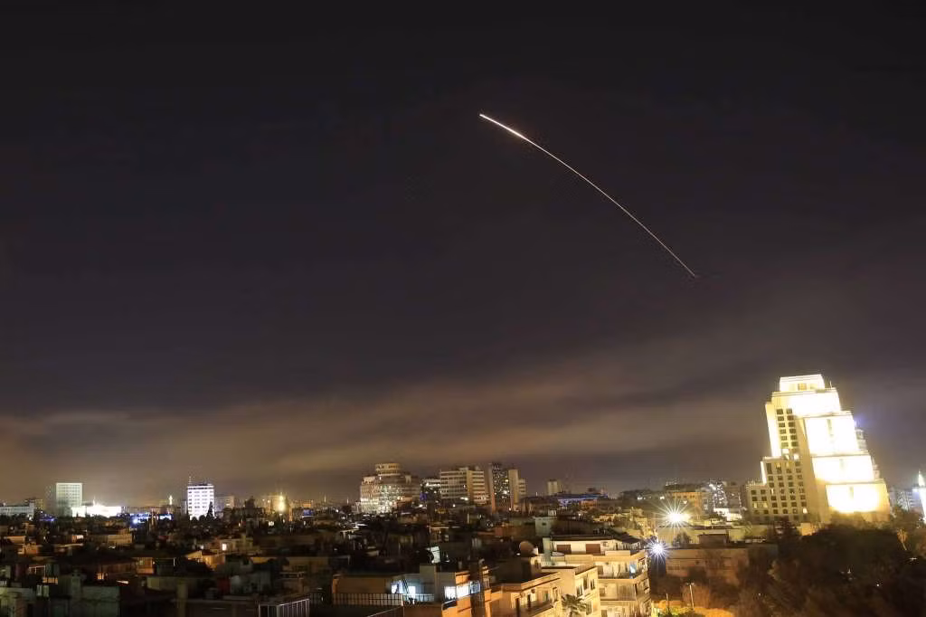 Ban ca tram ten lua vao Syria, My va dong minh dat duoc gi?-Hinh-2