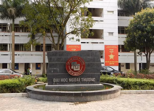 Thanh tra Chinh phu chuyen cong an dieu tra vu Truong Dai hoc Ngoai thuong
