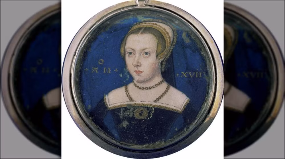 Tuy nhiên, Công tước Northumberland không muốn Mary hay Elizabeth trở thành Nữ hoàng Anh vì họ đều theo Thiên chúa giáo.