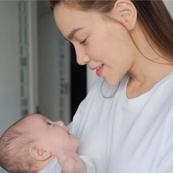 Con trai va con gai Ho Ha deu thua huong nhan sac 