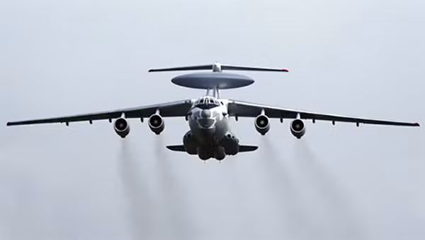 Vào năm 2020, một tin tức đầy hứa hẹn xuất hiện từ Taganrog, tiết lộ việc đang chế tạo một chiếc máy bay A-100 khác, để chuẩn bị tham gia giai đoạn thử nghiệm. Chuyển nhanh đến tháng 2/2022, Rostec đã công bố một thành tựu quan trọng, chuyến bay đầu tiên của máy bay AWACS A-100 được trang bị công nghệ radar mới đã thành công.