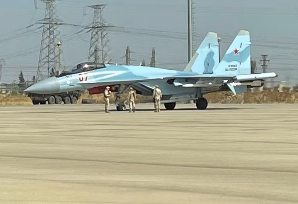 Việc chuyển một số lượng lớn máy bay chiến đấu của Không quân Nga tới Syria, là minh chứng cho việc Nga và Quân đội chính phủ Syria chuẩn bị cho một chiến dịch quân sự quy mô lớn tại chiến trường Syria. Nguồn ảnh: Foxt.