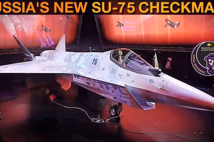 Còn Tổng giám đốc Công ty xuất nhập khẩu vũ khí Rosoboronexport Alexander Mikheev thì có cái nhìn thực tế hơn, khi đánh giá: Mặc dù Su-75 được khách hàng đánh giá cao, nhưng trước khi nhận đơn và bắt đầu công việc trước hợp đồng, Su-75 sẽ phải cất cánh và chuyển từ nguyên mẫu sang máy bay sản xuất loạt.