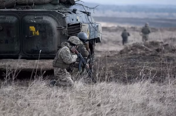 Như kênh Military Review đã đưa tin trước đó, vào ngày 30/12, RFAF đã đạt được một bước đột phá khác trong khu vực trang trại Agronom, đánh bật các đơn vị thuộc Lữ đoàn bộ binh cơ giới số 61 của AFU khỏi vị trí. Những nỗ lực tái chiếm sau đó của AFU đều bị đẩy lùi.