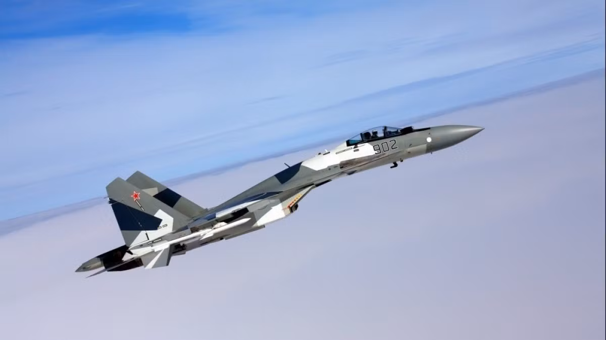 Theo các chuyên gia, lý do rất có thể khiến Indonesia từ chối mua máy bay chiến đấu Su-35 của Nga là nguy cơ bị Mỹ trừng phạt, vì mua máy bay chiến đấu của Nga.