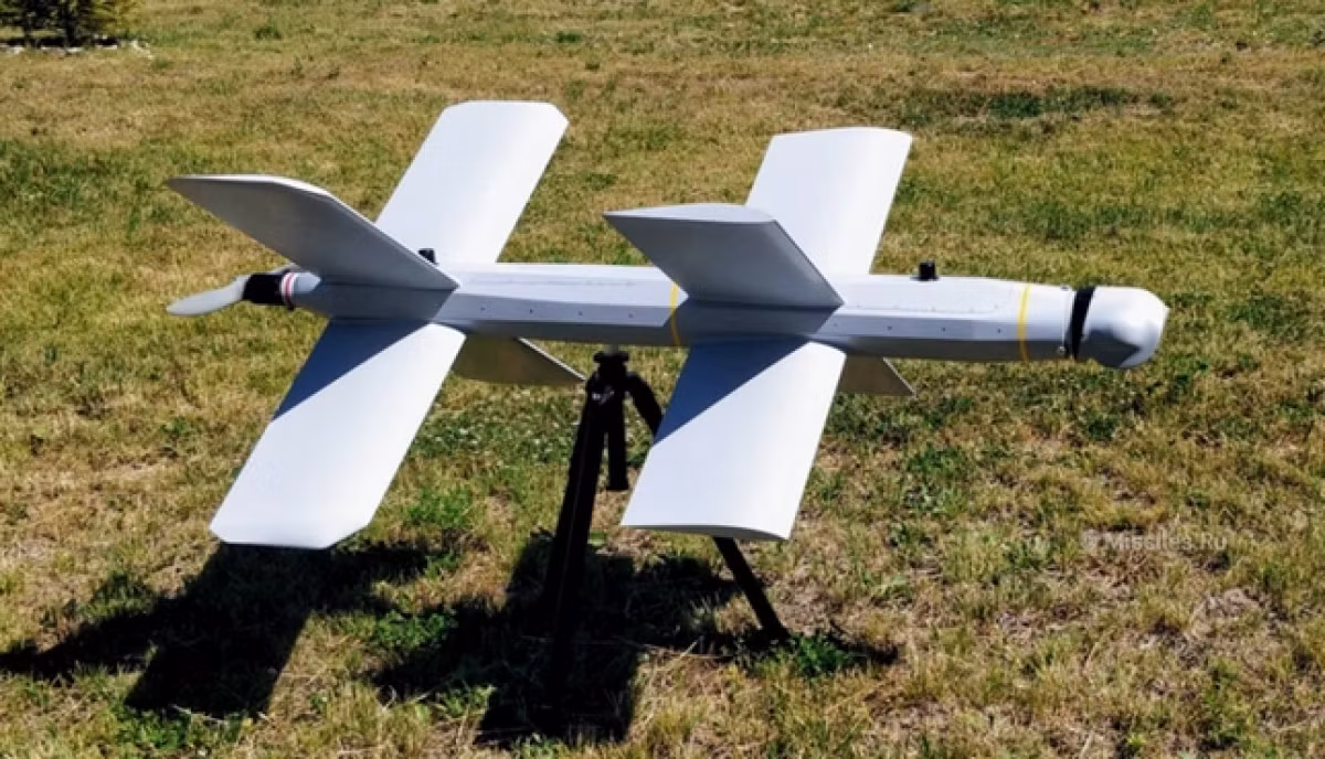 UAV tự sát Lancet xuyên thủng lưới bảo vệ hệ thống phòng không Buk - Hình 3 UAV tu sat Lancet xuyen thung luoi bao ve he thong phong khong Buk-Hinh-3