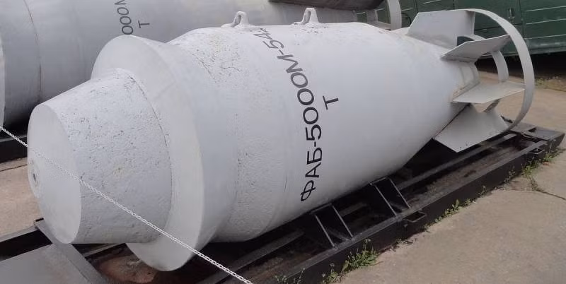 Tại sao Không quân Nga phải sử dụng bom phá hạng nặng ở Donbass? - Hình 6 Tai sao Khong quan Nga phai su dung bom pha hang nang o Donbass?-Hinh-6