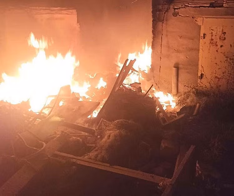 Giới chức quân sự Nga cáo buộc, tình báo Anh và quân đội Ukraine đã phối hợp thực hiện vụ tấn công nêu trên; và kế hoạch tấn công đã được lên từ trước đó.
