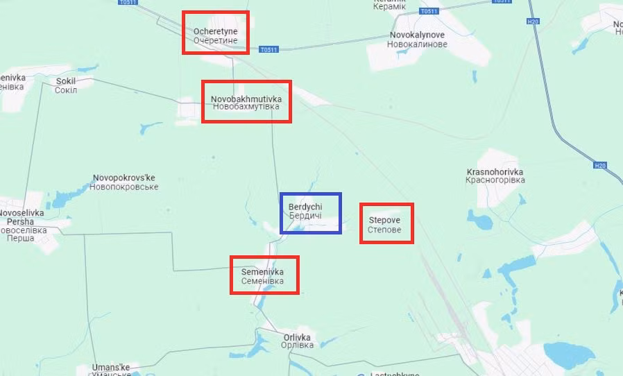 Việc Quân đội Ukraine để mất Ocheretino khiến họ phải tháo chạy khỏi Novobakhmutovka và Soloviove về phía tuyến phòng thủ phía tây; đồng thời khiến quân Ukraine ở làng Berdychi sẽ bị kẹp giữa hai gọng kìm từ Semenivka ở phía nam, Novobakhmutovka và Ocheretino ở phía bắc.