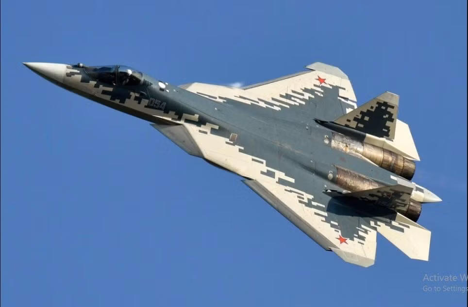 Trên thực tế, số lượng Su-57 đã trở thành “khuyết điểm chí mạng” nhất của tiêm kích tàng hình Su-57 hiện nay. Nga cũng đã đẩy nhanh đáng kể tốc độ sản xuất Su-57. Theo hãng tin Nga Sputnik ngày 27/12 cho biết, Nga sẽ tiếp tục tăng gấp đôi công suất sản xuất máy bay chiến đấu tàng hình Su-57. 