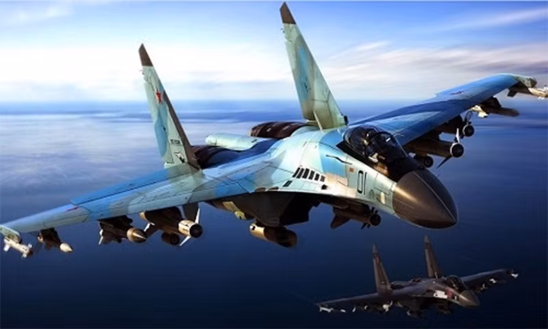 Đặc biệt là việc Tehran có cơ hội tiếp cận chiến đấu cơ Su-35 của Nga; chiến đấu cơ này với khả năng cơ động siêu việt, hiệu suất tốc độ cao và tích hợp vũ khí tiên tiến sẽ là người kế nhiệm xứng đáng phi đội F-14 của IRIAF.
