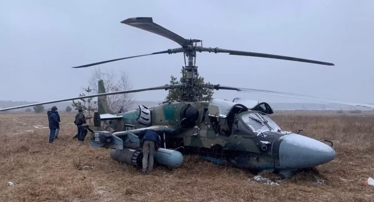 Cuộc vây hãm của quân Ukraine với lữ đoàn thiết giáp của Nga, buộc Quân đội Nga phải điều trực thăng vũ trang Ka-52 đến giải cứu lực lượng thiết giáp Nga và cuối cùng đã giành được chiến thắng. Trực thăng Ka-52 đóng một vai trò quan trọng trong trận chiến này và được biết đến như một vũ khí thay đổi cục diện trận chiến đấu.