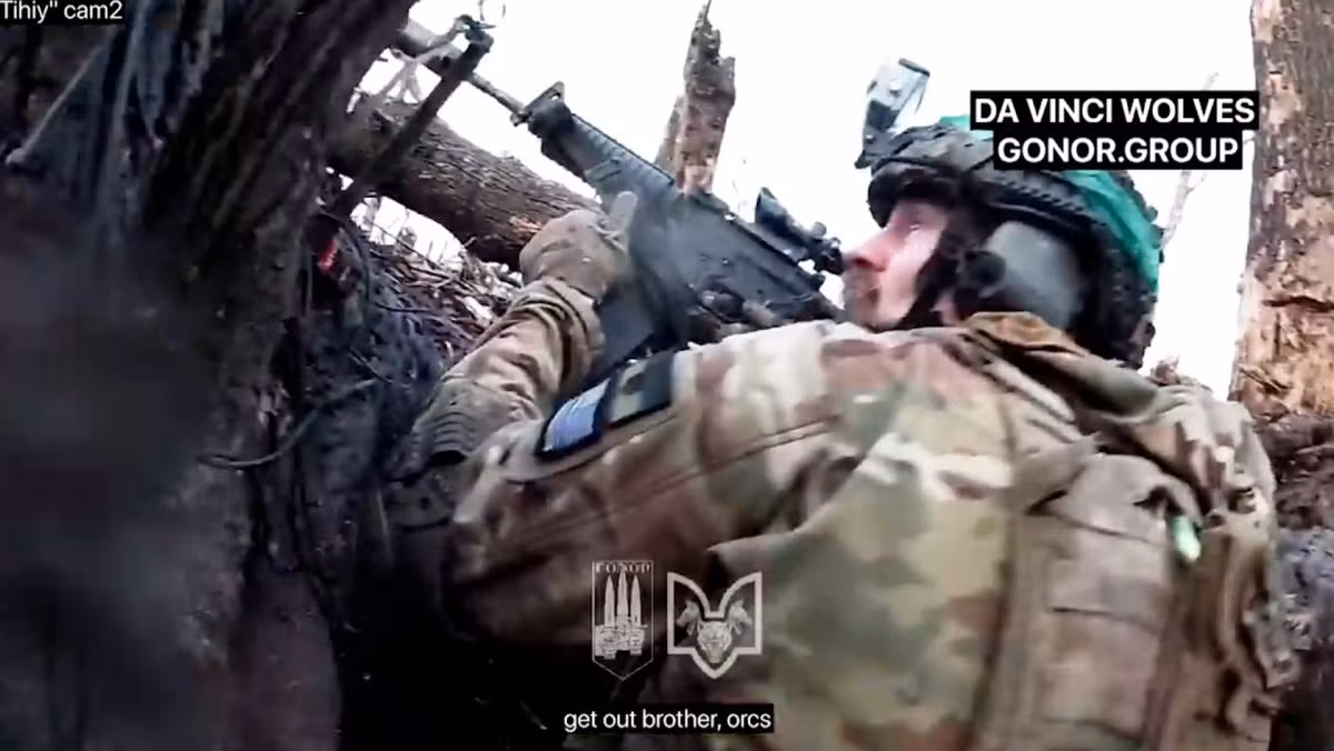 Bộ Tổng tham mưu AFU đang chuyển lực lượng dự bị sang mặt trận nam Donetsk, hay nói đúng hơn là rút các đơn vị khỏi các khu vực khác của mặt trận để tăng cường cho hướng Pokrovsk-Kurakhove-Velikaya Novoselka. Tuy nhiên, người Ukraine khó có thể ngăn chặn bước tiến của RFAF trong khu vực. 