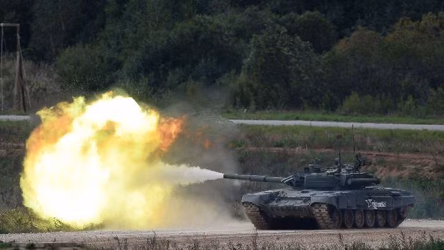 Phiên bản xe tăng T-90M và T-72 vào năm 2023 có “hơi khác một chút” về hỏa lực, đặc biệt là những cải tiến về đạn pháo. Một loại đạn pháo sát thương bộ binh dùng xe tăng T-90M đã được sử dụng, đó là đạn nổ mảnh cải tiến.