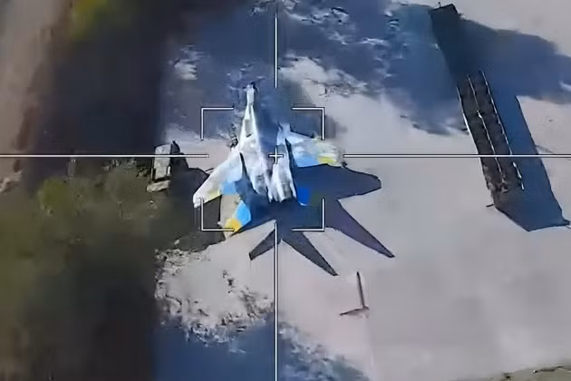 Mùa thu năm ngoái, các cuộc tấn công bằng tên lửa của Nga đã làm Không quân Ukraine bất ngờ, phá hủy hai máy bay chiến đấu MiG-29. Vào tháng 11/2023, một cuộc tấn công khác đã phá hủy một máy bay cường kích Su-25. Sau đó, một cuộc tấn công bằng UAV thứ tư, đã đánh trúng một chiếc Su-25 khác đang bay.