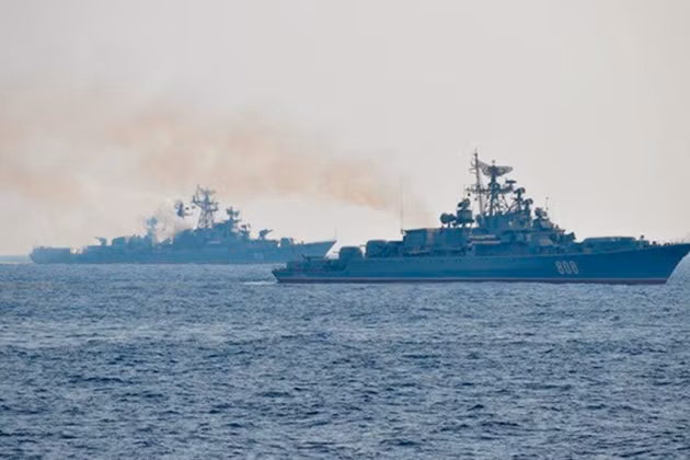 Cách đây vài giờ, một Điện văn thông báo hàng không (NOTAM), đã được Nga công bố; theo đó có 3 khu vực rộng lớn trên vùng Biển Đen và một khu vực nhỏ ở phía tây bờ biển Crimea, Nga sẽ tiến hành các cuộc tập trận hải quân, có phóng tên lửa chống hạm và các loại vũ khí khác.