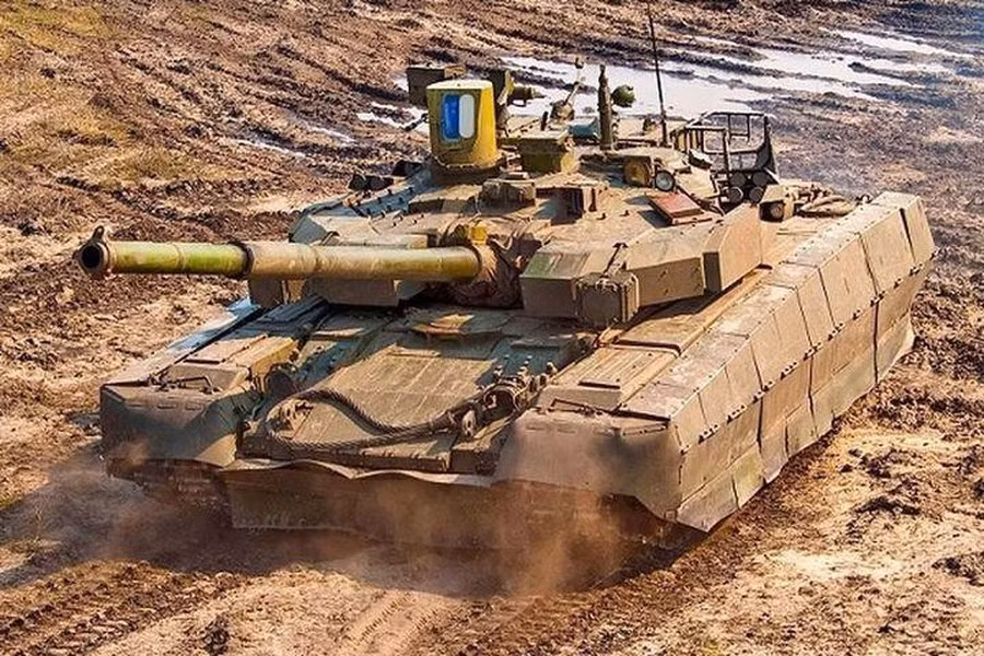 Một mặt, Ukraine có nguồn ngân sách quốc phòng quá ít nên chỉ có thể xoay xở với các thiết bị cũ; mặt khác, các xe tăng mới phát triển lại gặp nhiều vấn đề khác nhau. Cụ thể là mẫu T-84A vẫn đang trong giai đoạn “ý tưởng”, mặc dù dự án đã triển khai gần 20 năm.