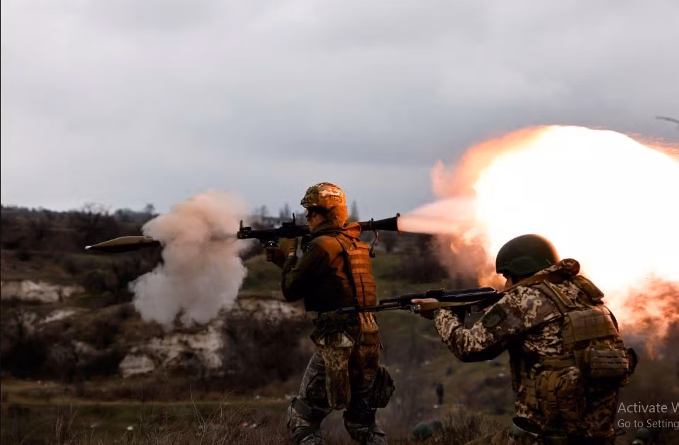 Quan Nga day lui quan Ukraine tai phong tuyen “rang rong” o Rabotino