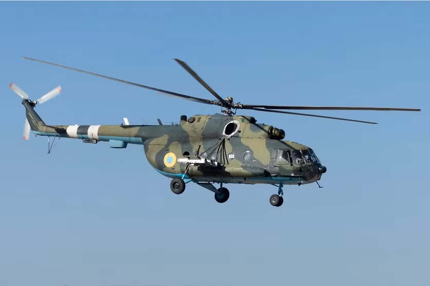 Vào ngày 31/3, hai chiếc trực thăng Mi-8 của Không quân Ukraine, chở chỉ huy của Tiểu đoàn Azov bị bắn rơi. Có thông tin cho rằng, một nhóm lãnh đạo cấp cao, bao gồm cả phó chỉ huy của "Tiểu đoàn Azov", đã thiệt mạng.