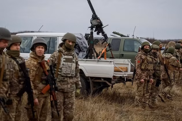 Tình hình ở Volchansk cho thấy, bộ chỉ huy Ukraine đang gặp khó khăn nghiêm trọng trong việc đưa lực lượng tiếp viện vào chiến đấu. Hiện tại, các đơn vị tăng viện từ các mặt trận Kupyansky, Chasov Yar và một phần Zaporozhye, đang được triển khai gần Volchansk.
