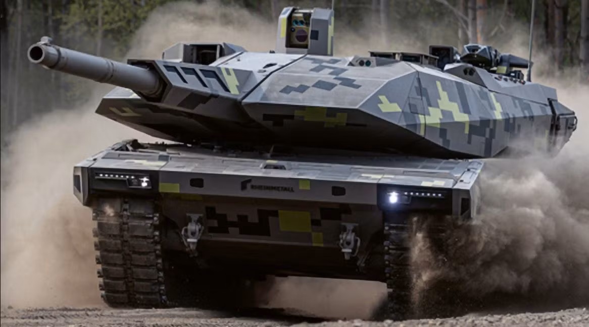 Ban đầu, Berlin dự định nâng cấp những chiếc Leopard 2A6 của mình lên cấp độ 2A7+. Thậm chí còn có tin đồn rằng Rheinmetall có thể nhận được một đơn đặt hàng lớn bán xe tăng KF-51 Panther. Tuy nhiên, Quân đội Đức sau đó đã chọn phiên bản Leopard 2A8 (Ảnh: Xe tăng KF-51 Panther). 
