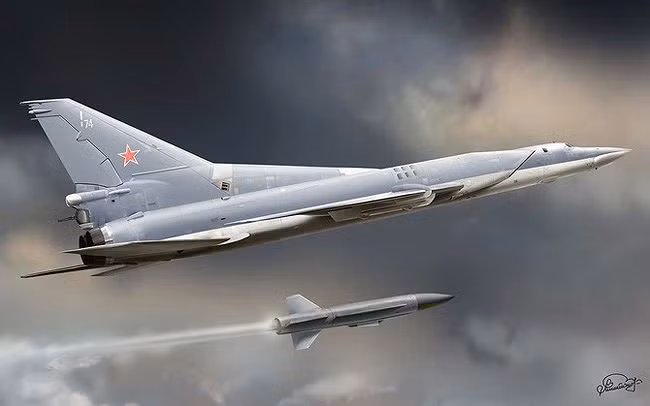 Ông Ignat làm rõ thêm những khó khăn mà phòng không Ukraine phải đối mặt: “Khả năng bay với tốc độ tới 4.000 km/h của tên lửa Kh-22 và được bắn tới mục tiêu theo quỹ đạo đạn đạo khiến việc đánh chặn chúng cực kỳ khó khăn, nên cần phải có các biện pháp đánh chặn cụ thể”.