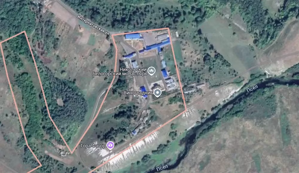 Chỉ huy RFAF xác định, nếu quân Ukraine ở trong tu viện không ra hàng, tu viện sẽ bị “xóa sổ” khỏi mặt đất cùng với quân Ukraine tại đây, và sau đó sẽ được xây dựng lại. Tính đến tối ngày 14/4, theo nhiều nguồn tin khác nhau, các cuộc tấn công đang diễn ra vào các tòa nhà của Tu viện này.