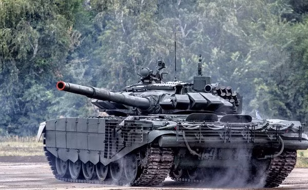 Theo đánh giá qua quan sát cuộc thử nghiệm, nếu những chiếc xe tăng chủ lực T-72 được trang bị thêm lớp giáp phản ứng nổ (ERA) thế hệ mới, thì tên lửa Javelin chỉ có thể gây ra thiệt hại về mặt “thẩm mỹ” cho lớp giáp xe mà thôi.