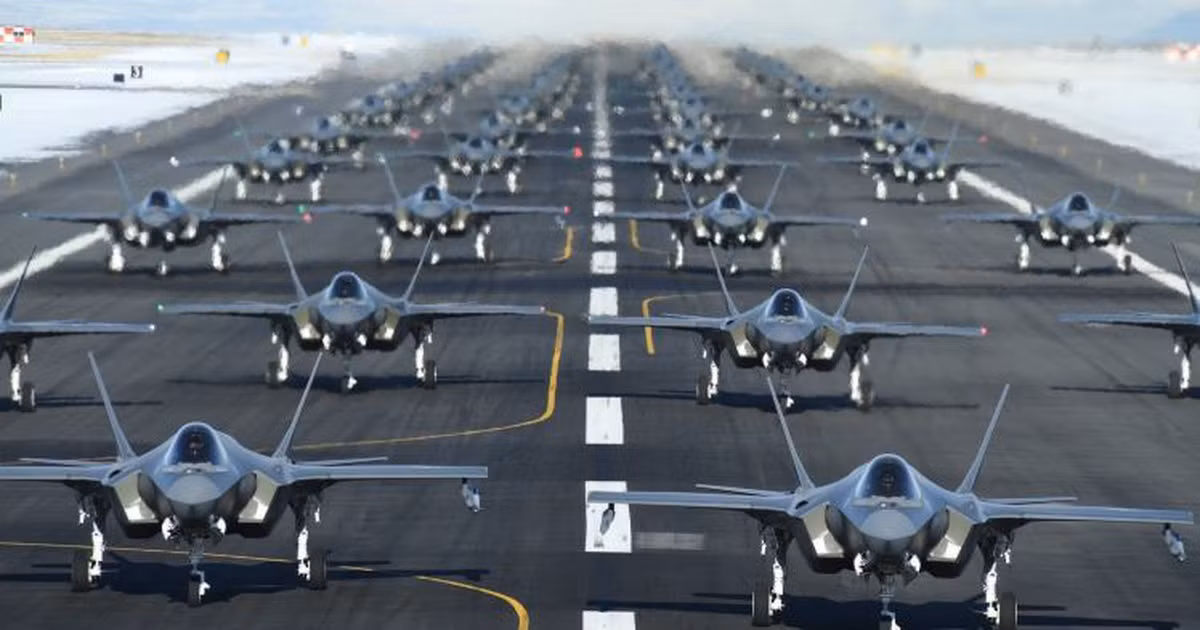 Nhưng may mắn là các đồng minh châu Âu đang có kế hoạch triển khai 552 máy bay chiến đấu tàng hình F-35. Lực lượng không quân hùng hậu này, đã tạo thêm uy tín đáng kể cho khả năng răn đe của NATO.