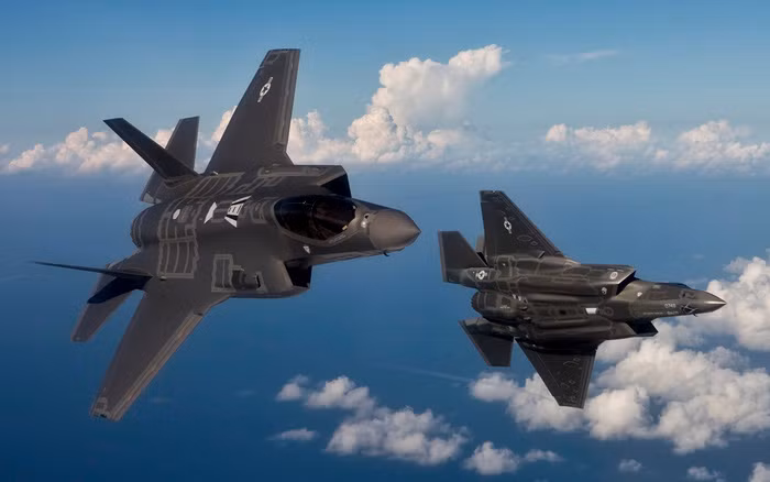 Vậy Mỹ và khối NATO phải làm thế nào, để có thể ngăn chặn một cách hiệu quả những tham vọng chính trị của Nga? Một trong những giải pháp và các chuyên gia đưa ra, là đảm bảo ưu thế trên không cho Mỹ và các đồng minh.