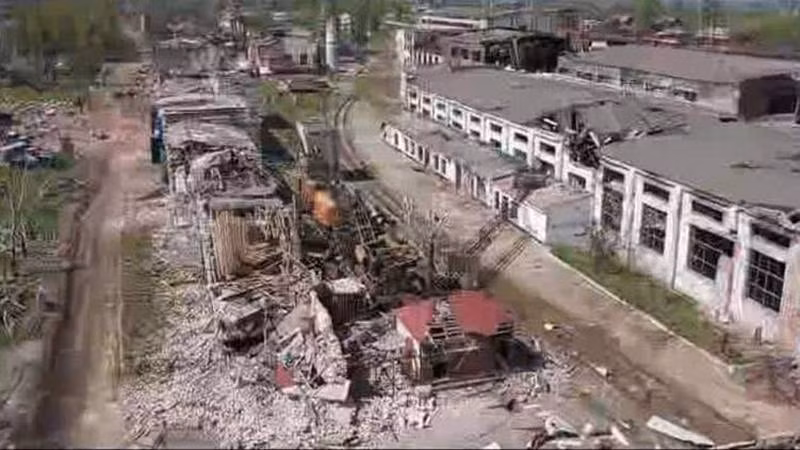 Tại khu vực Luhansk, quân đội Nga tiếp tục mở cuộc tấn công dữ dội, cố gắng đánh chiếm thành phố Severodonetsk.