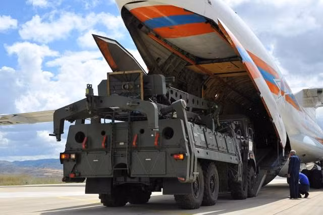 Rất có thể, với sự xuất hiện của TRLG-230 trên chiến trường Ukraine, Nga sẽ có những biện pháp trả đũa Thổ Nhĩ Kỳ như có thể cung cấp thêm vũ khí cho Syria hay người Kurd và những biện pháp đáp trả này sẽ khiến Ankara gặp rất nhiều khó khăn.