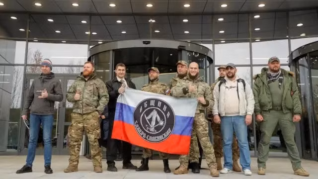 Cuộc chiến Nga-Ukraine cũng định hình ra những tập đoàn lính đánh thuê cho các quân đội chính quy. Tập đoàn đánh thuê Wagner chiến đấu ở Bakhmut, các tình nguyện viên nước ngoài trong Quân đoàn Quốc tế của Ukraine…là những vấn đề đáng để cho các quốc gia nghiên cứu.