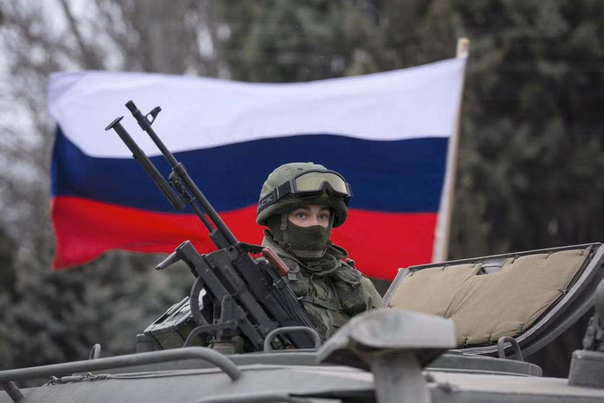 Nếu Nga thắng, thì buộc Ukraine phải đàm phán theo điều kiện của Nga và giúp hai nước cộng hòa tự xưng ở miền đông Ukraine hoàn thành độc lập.