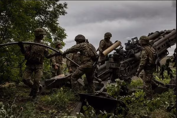 Tuy nhiên, vào giữa tháng 10 trở lại đây, Quân đội Ukraine nhận được nhiều loại đạn pháo có thông số kỹ thuật khác nhau từ khắp nơi trên thế giới, chất lượng không đồng đều và số lượng ngày càng giảm mạnh.